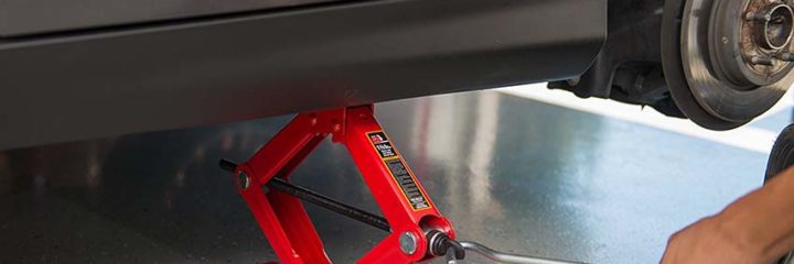 2019 New Design RustProof Scissor Jack Wind Up Lifter Floor Jack 2 Tonne Tyre Repair Tool with Speed Handle for Car Van Universal 1 Pcs