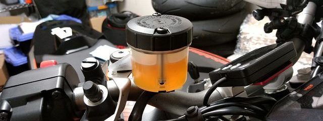 Best Brake Fluids to Help you Stop Smooth