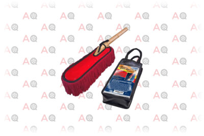 OCM Classic Car Duster with Solid Wood Handle