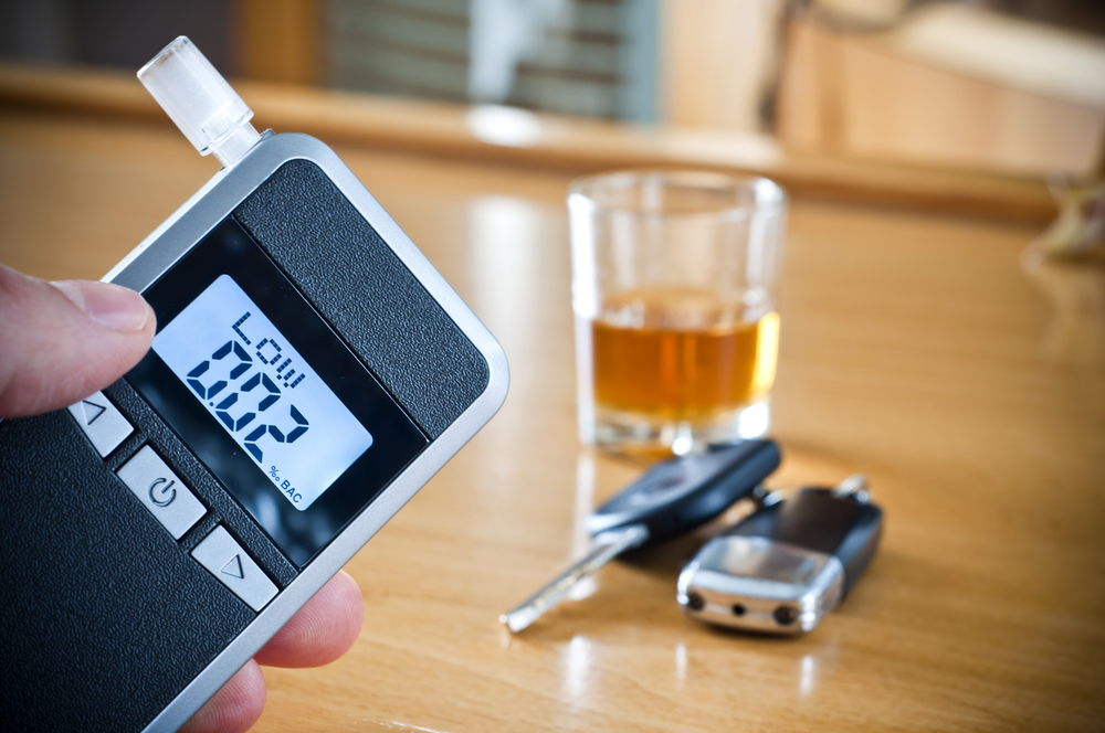 The 10 Best Breathalyzers to Buy 2021 - Auto Quarterly