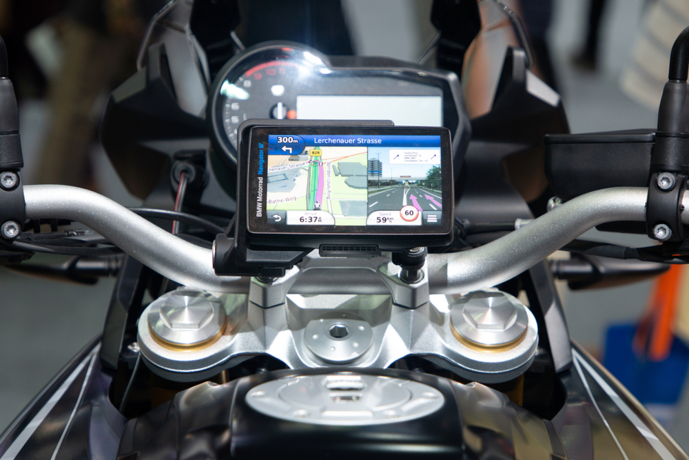 Best Motorcycle GPS Navigation Systems 2021 Follow the Arrow
