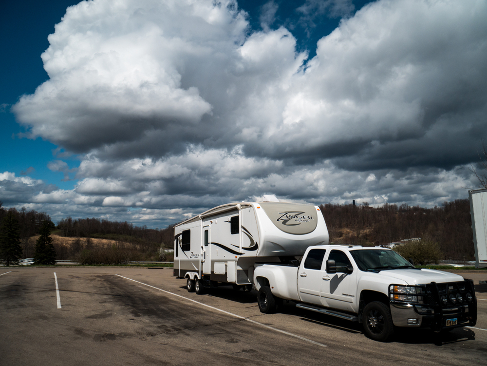 A 5th wheel hitch on an RV