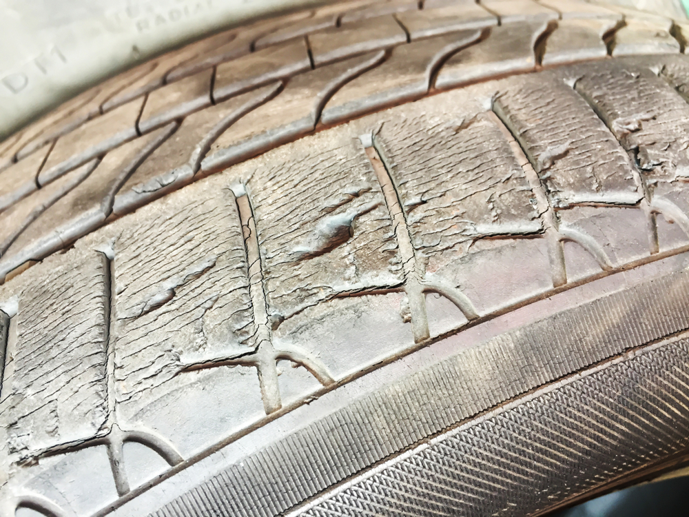 damage to unbalanced tire