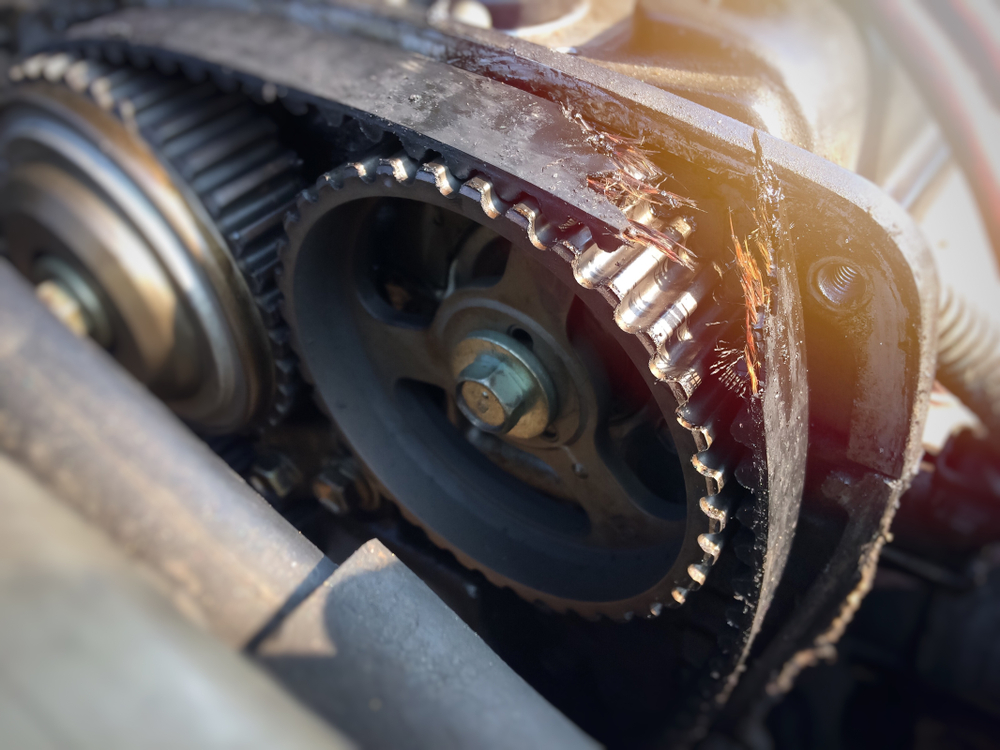 damaged timing belt that has snapped