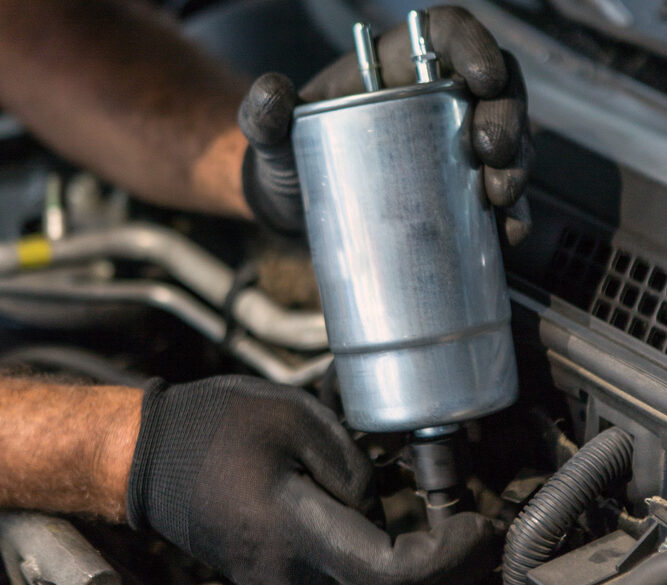 Bad Fuel Filter? Learn the Symptoms and Cost to Replace Auto Quarterly