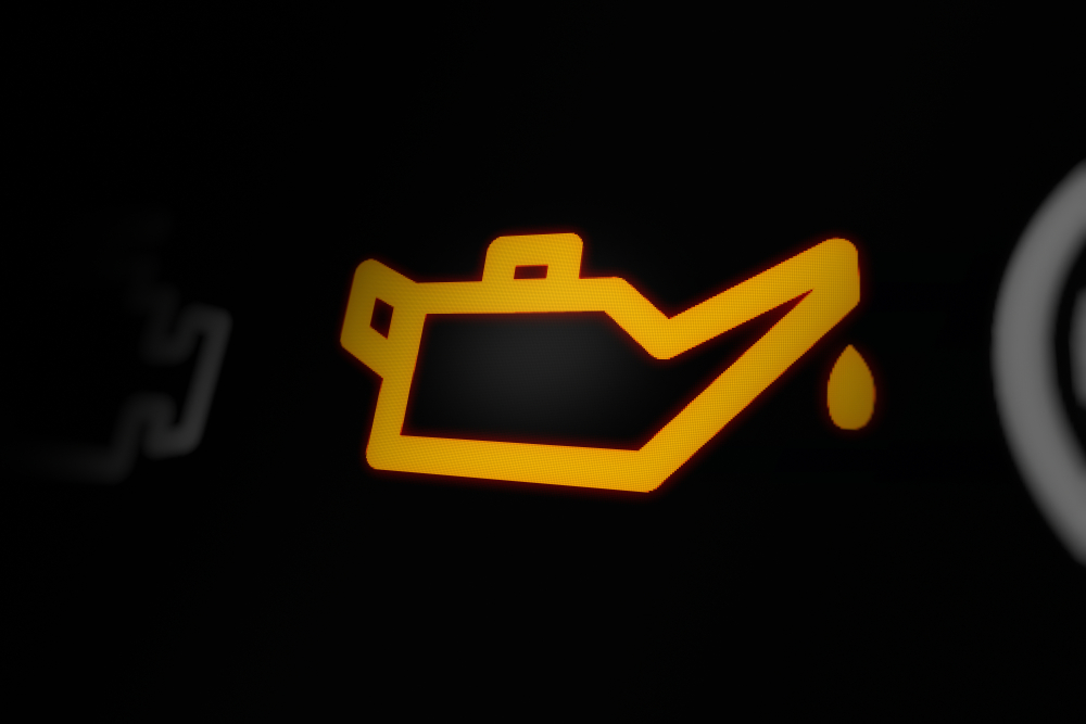yellow low engine oil pressure light