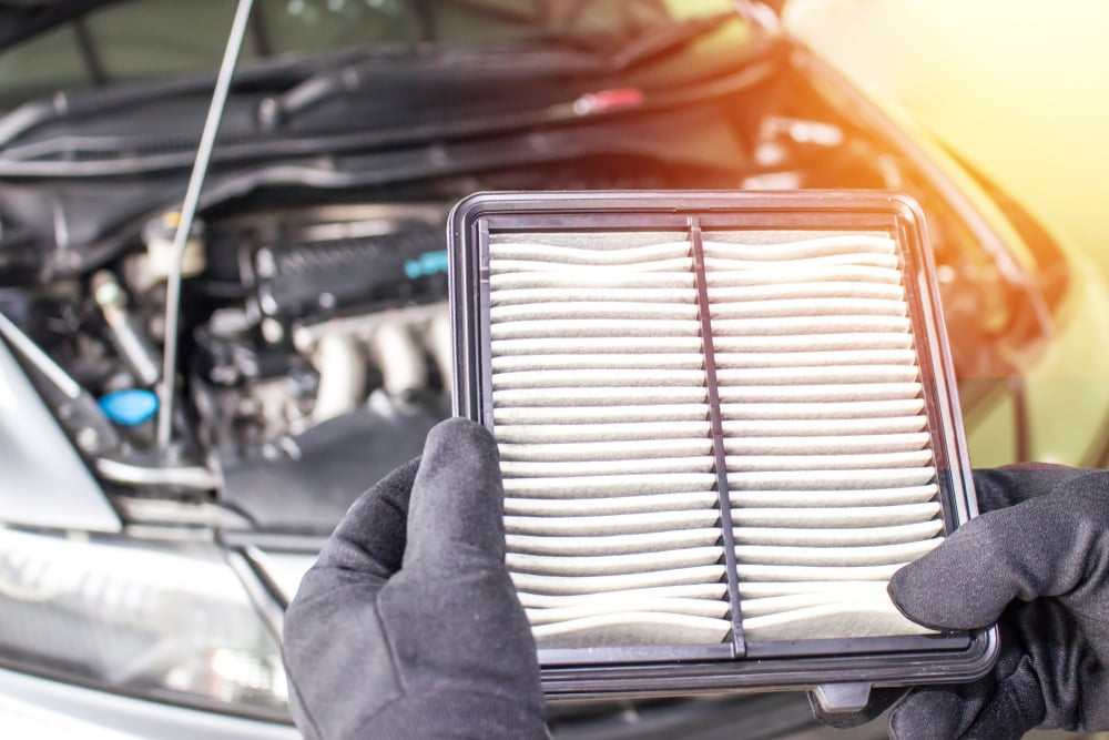 What Are the Symptoms of a Dirty Engine Air Filter? Auto Quarterly