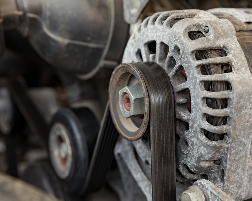 bad-serpentine-belt-a-look-at-the-symptoms-and-repair-costs-auto